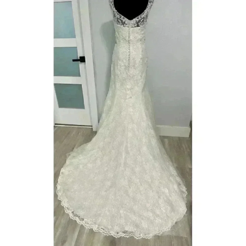 Elegant Lace Wedding Dress V Neck Beaded Sash Trumpet‎ Silhouette sz 4-6